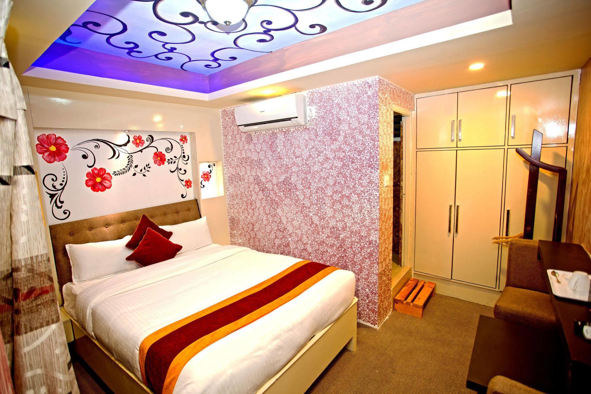 Hotel Nepal Tara Kathmandu Luaran gambar