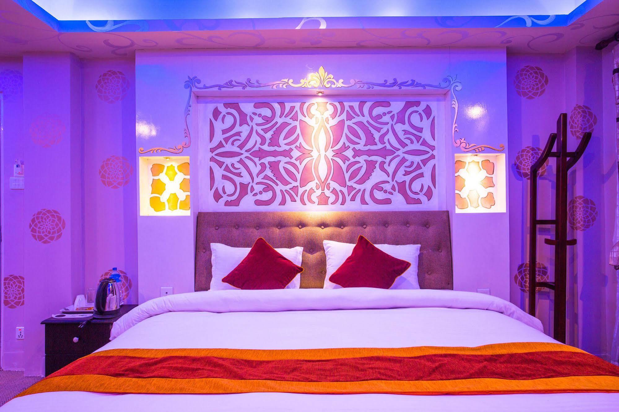 Hotel Nepal Tara Kathmandu Luaran gambar